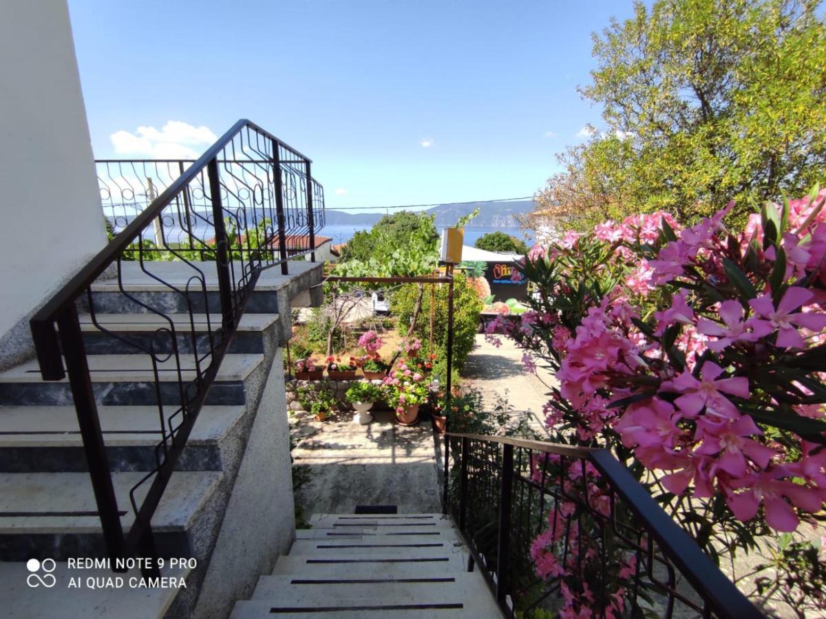 Apartments Marica クルク エクステリア 写真